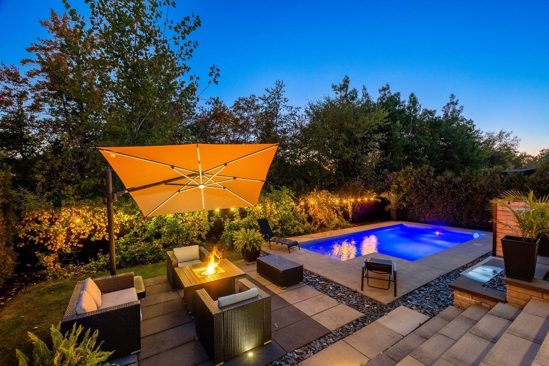 









104


Rue de l'Oiselet

,
Carignan,




QC
J3L7C3

