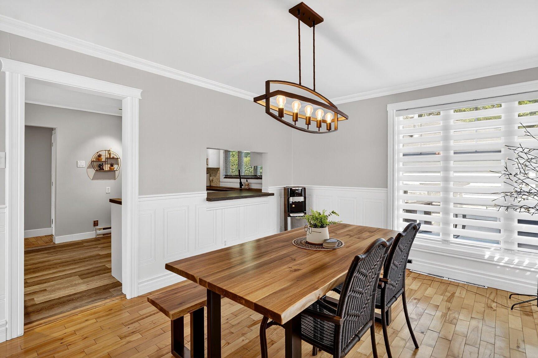 









345


3e Boulevard

,
Saint-Jérôme,




QC
J7Z3L8

