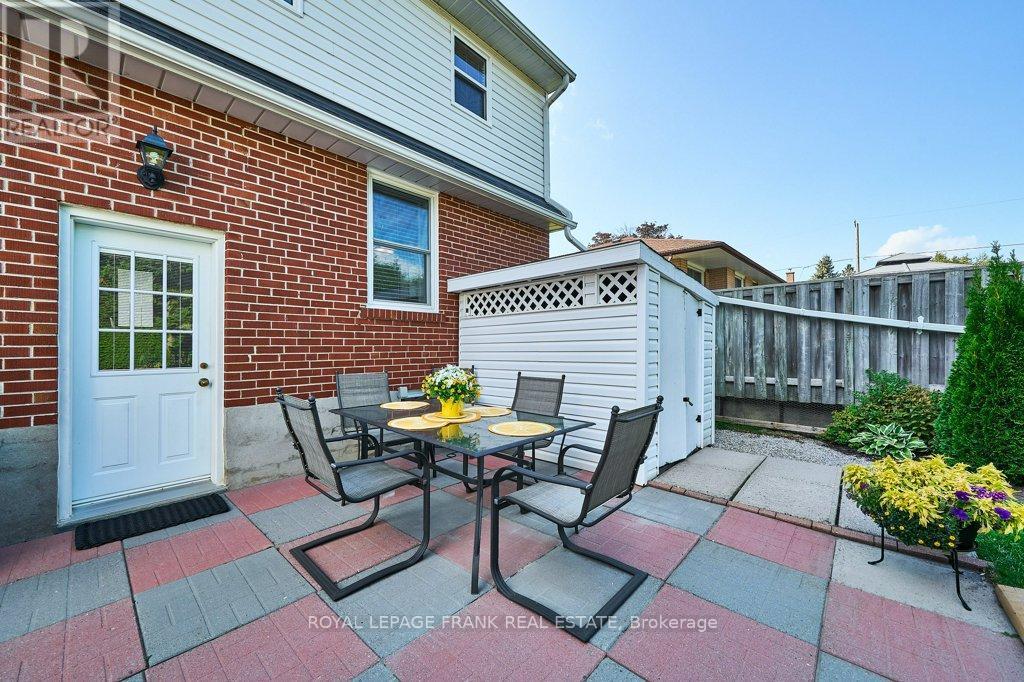 












483 NIPIGON STREET

,
Oshawa (McLaughlin),




Ontario
L1J4P6

