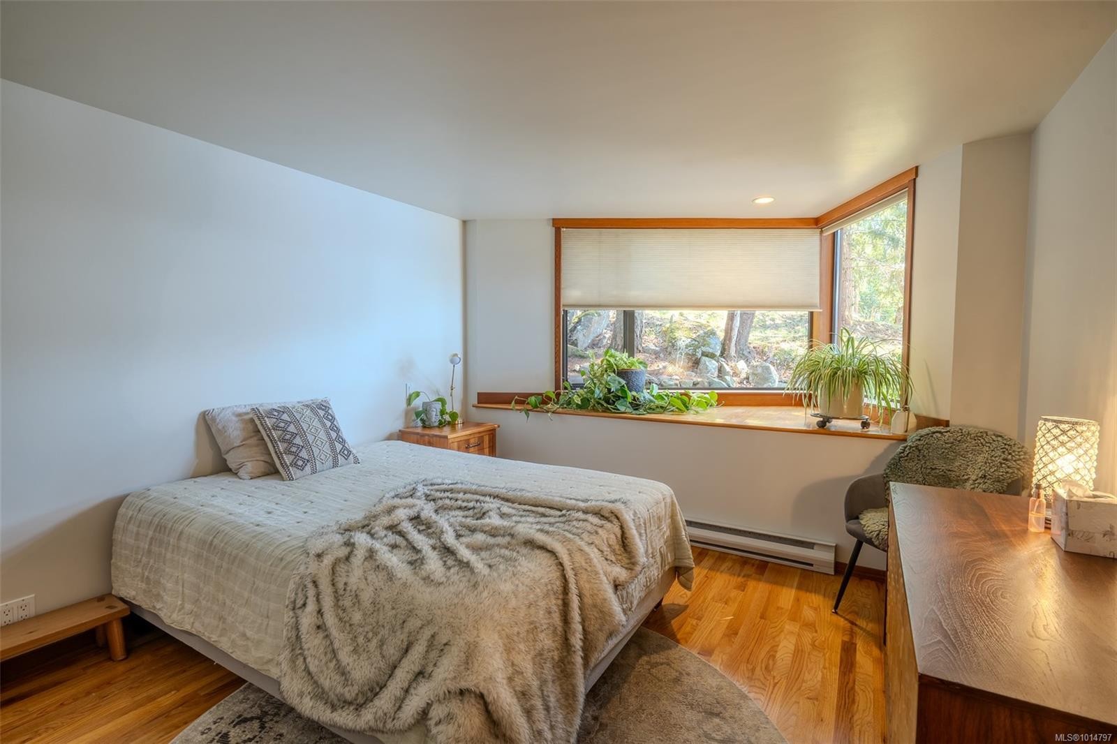 









124


Margaret

Ave,
Salt Spring,




BC
V8K 1H4

