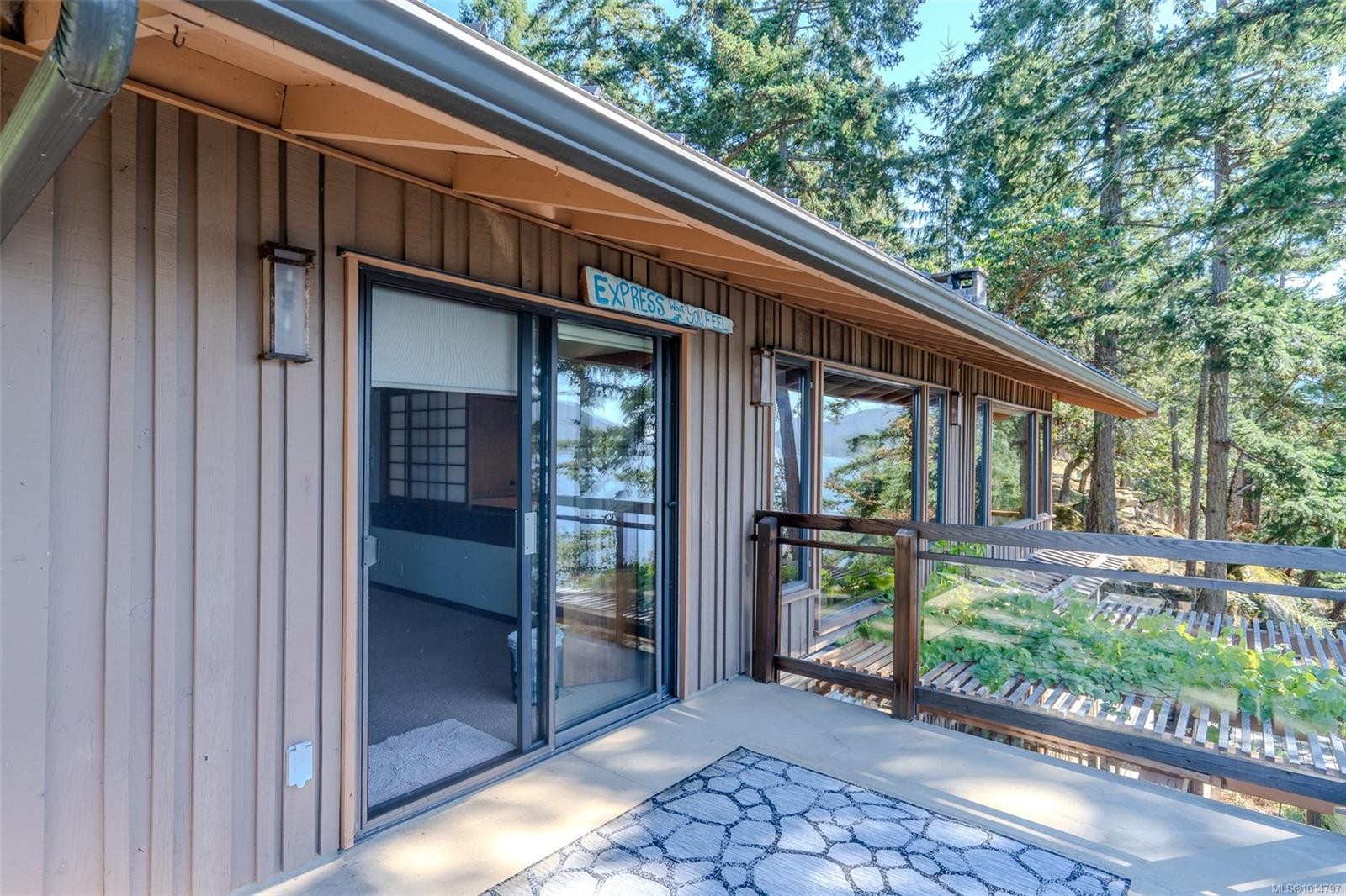 









124


Margaret

Ave,
Salt Spring,




BC
V8K 1H4

