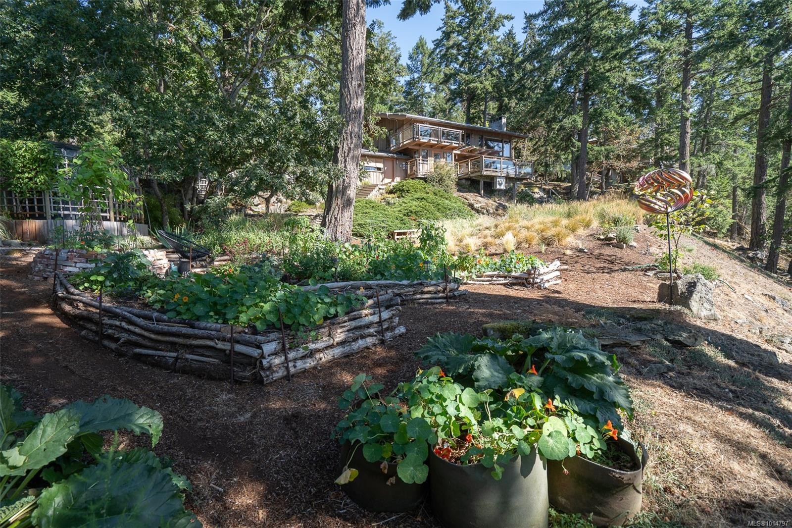 









124


Margaret

Ave,
Salt Spring,




BC
V8K 1H4

