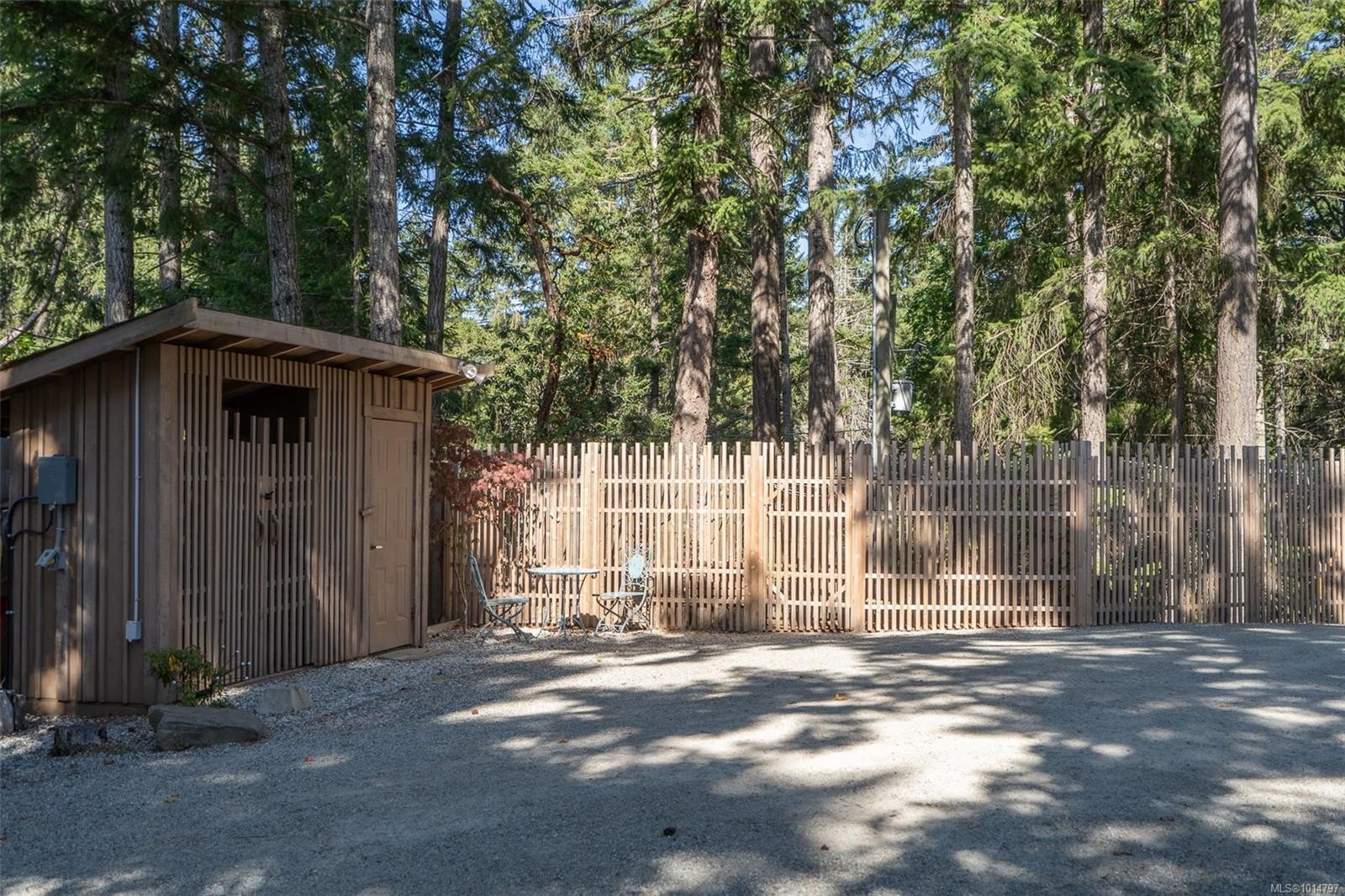 









124


Margaret

Ave,
Salt Spring,




BC
V8K 1H4

