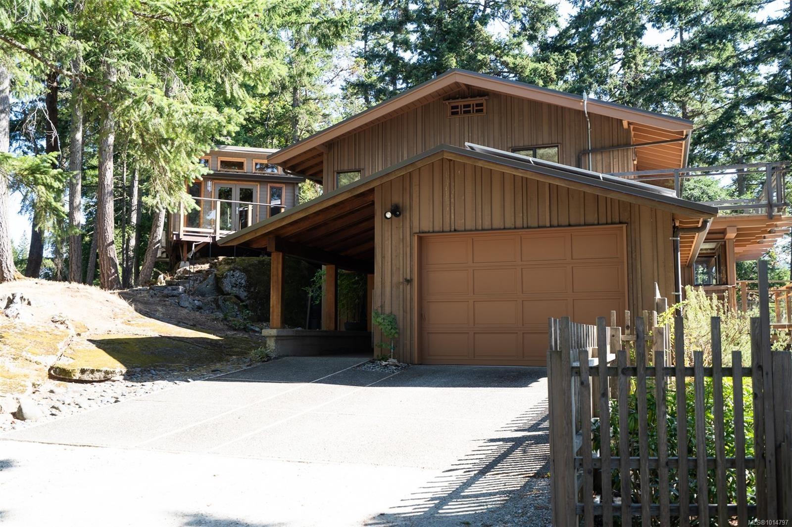 









124


Margaret

Ave,
Salt Spring,




BC
V8K 1H4

