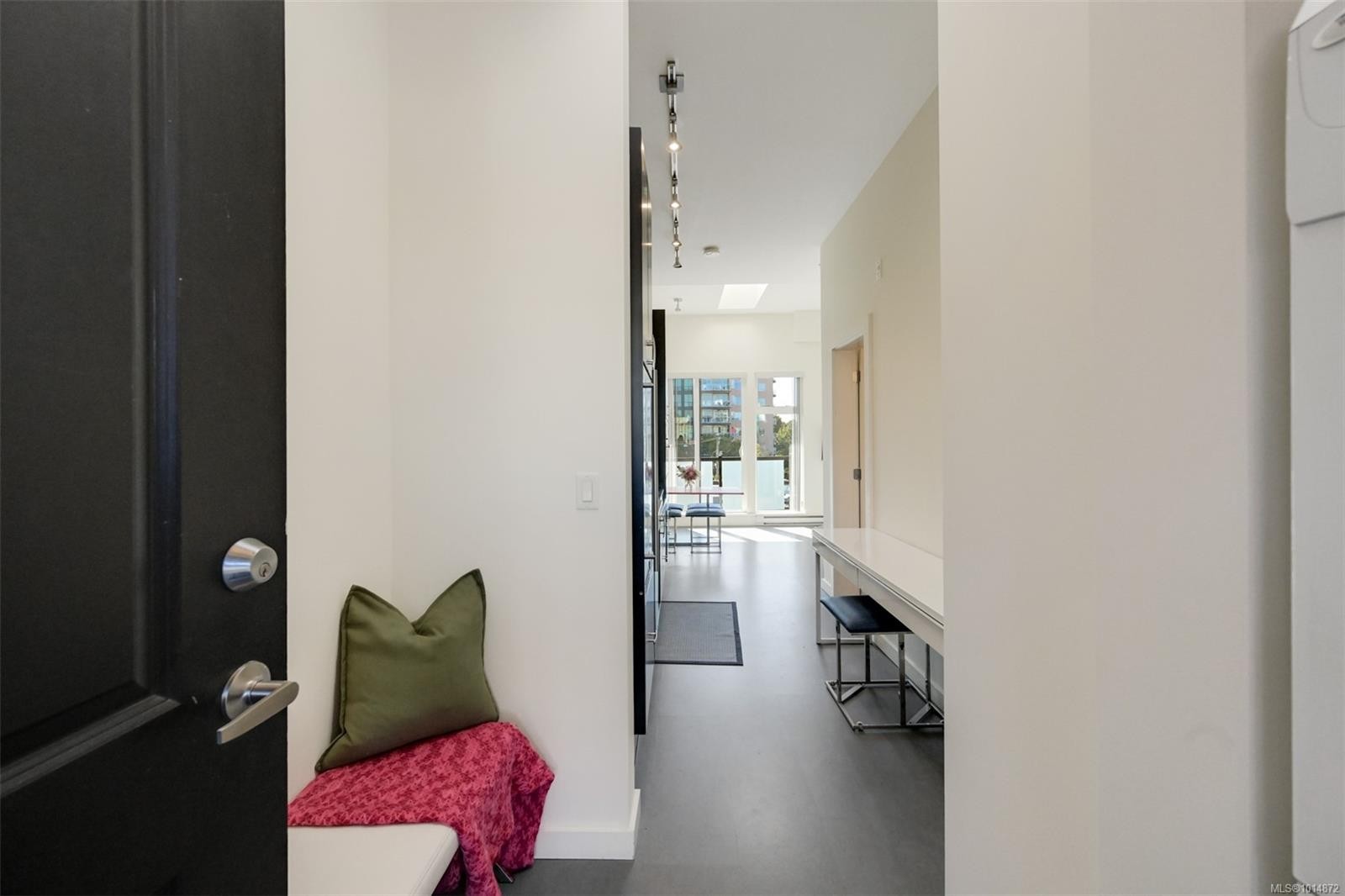 









1007


Johnson

St, 404,
Victoria,




BC
V8V 3N6

