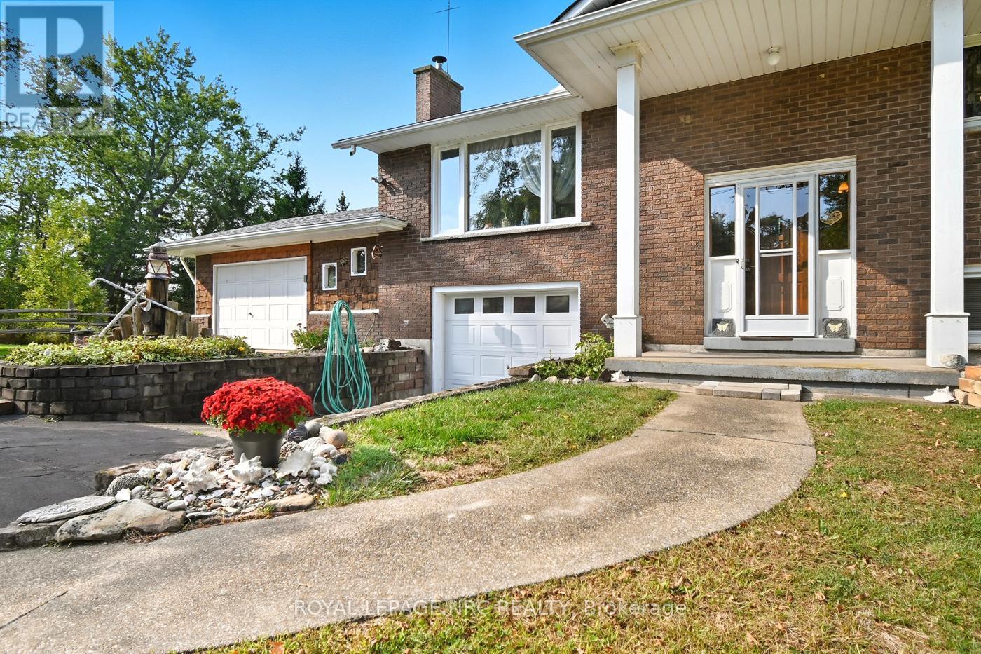 












10592 WOODLAND DRIVE

,
Wainfleet (Lakeshore),




Ontario
L3K5V4

