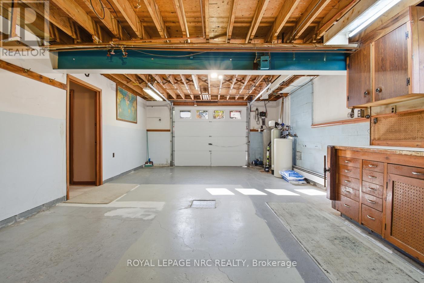 












10592 WOODLAND DRIVE

,
Wainfleet (Lakeshore),




Ontario
L3K5V4

