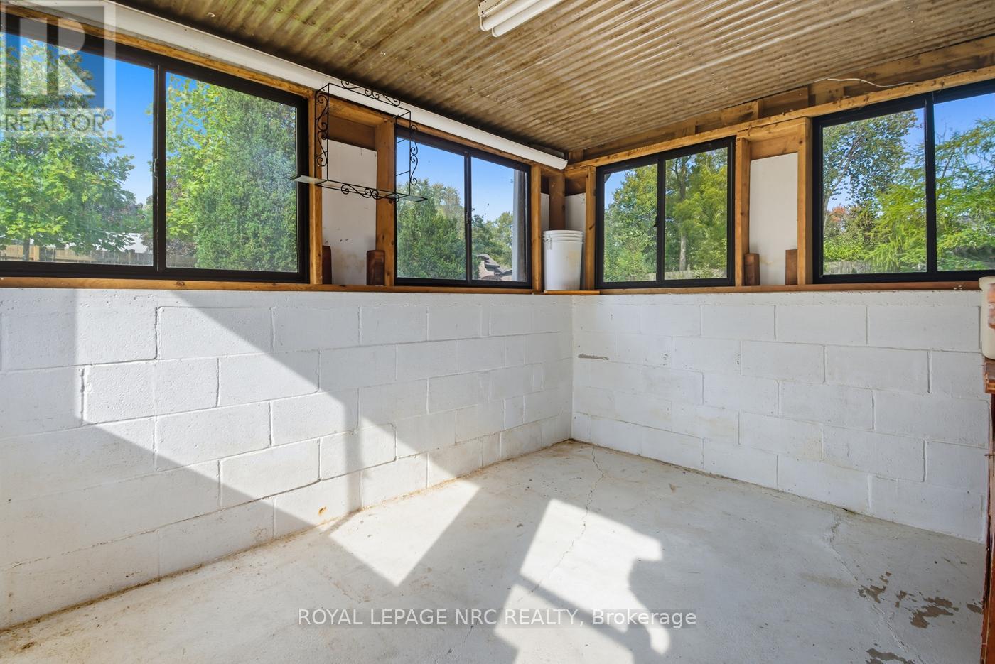 












10592 WOODLAND DRIVE

,
Wainfleet (Lakeshore),




Ontario
L3K5V4

