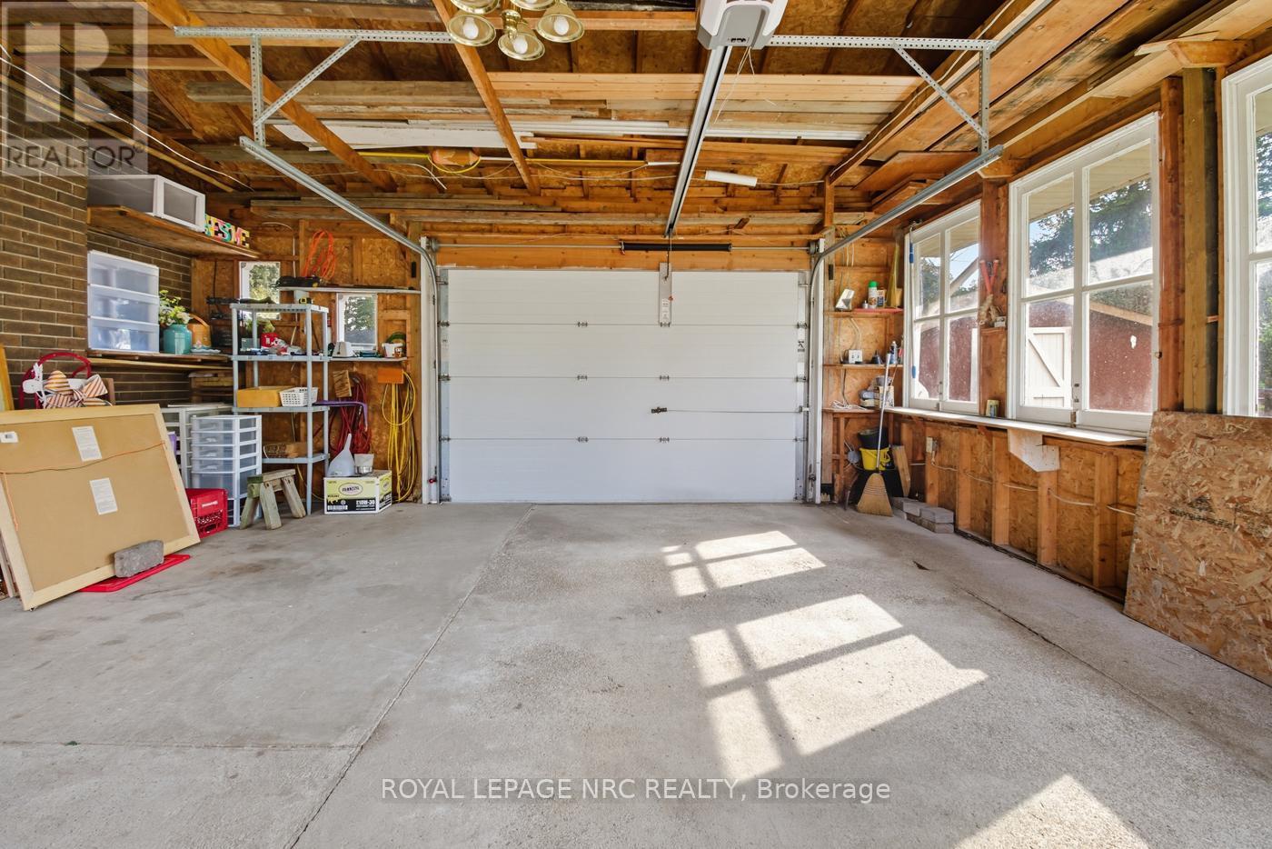 












10592 WOODLAND DRIVE

,
Wainfleet (Lakeshore),




Ontario
L3K5V4

