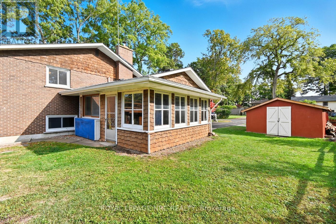 












10592 WOODLAND DRIVE

,
Wainfleet (Lakeshore),




Ontario
L3K5V4

