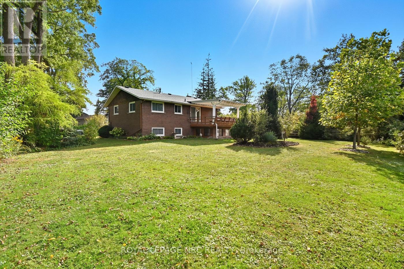 












10592 WOODLAND DRIVE

,
Wainfleet (Lakeshore),




Ontario
L3K5V4

