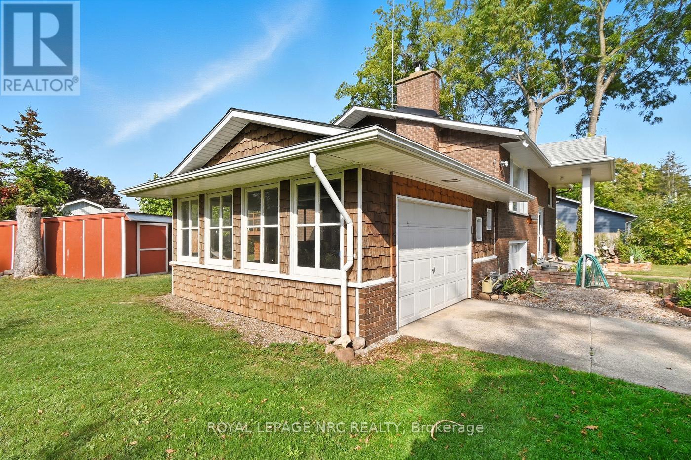 












10592 WOODLAND DRIVE

,
Wainfleet (Lakeshore),




Ontario
L3K5V4

