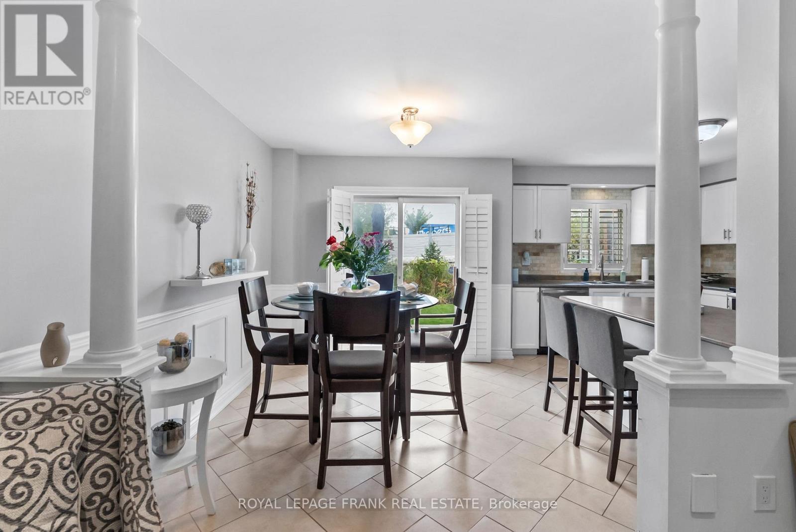 












24 INGOLD LANE

,
Ajax (Central),




Ontario
L1Z1K3


