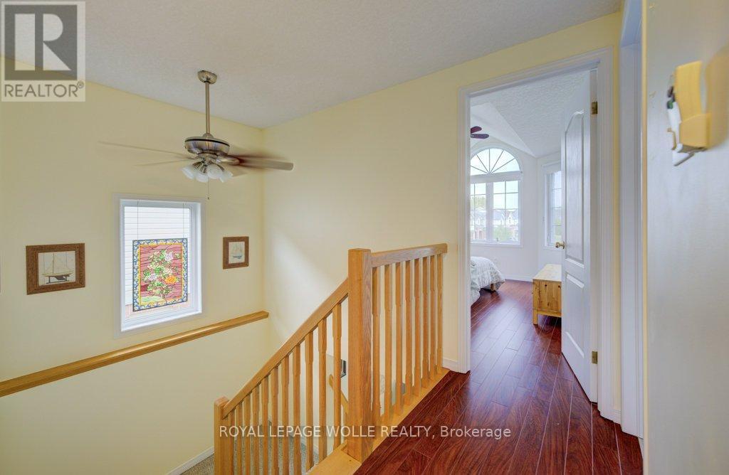 












704 SHEDIAC CRESCENT

,
Waterloo,




Ontario
N2K4H5

