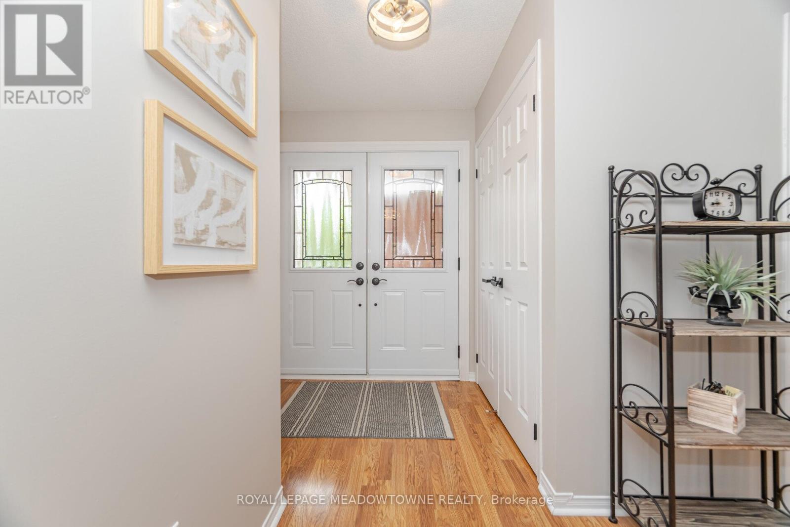 












33 HARROP AVENUE

,
Halton Hills,




Ontario
L7G5R4

