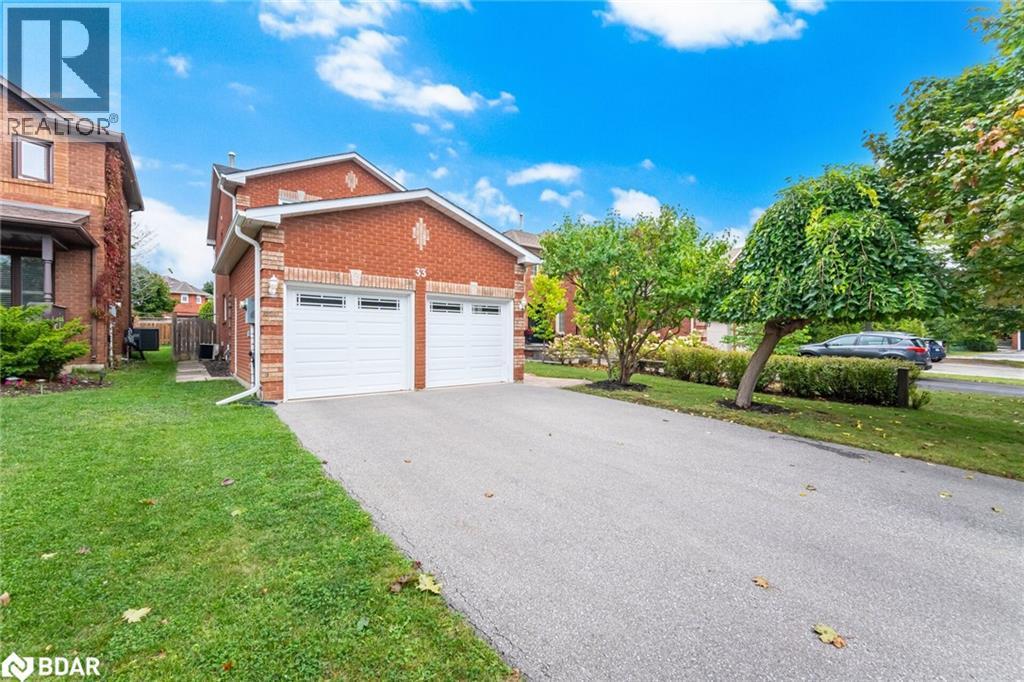 












33 HARROP Avenue

,
Georgetown,




Ontario
L7G5R4

