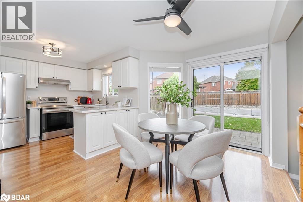 












33 HARROP Avenue

,
Georgetown,




Ontario
L7G5R4

