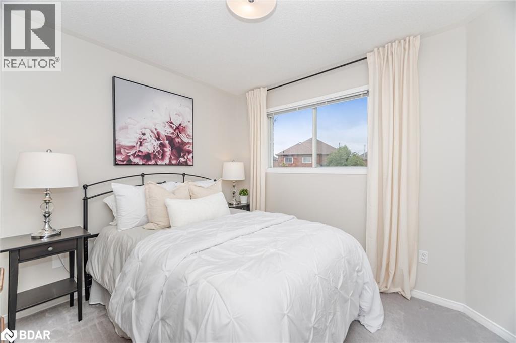 












33 HARROP Avenue

,
Georgetown,




Ontario
L7G5R4

