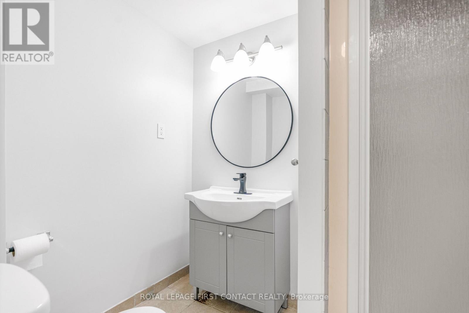 












14&16 PEEL STREET

,
Barrie,




Ontario
L4M3K8

