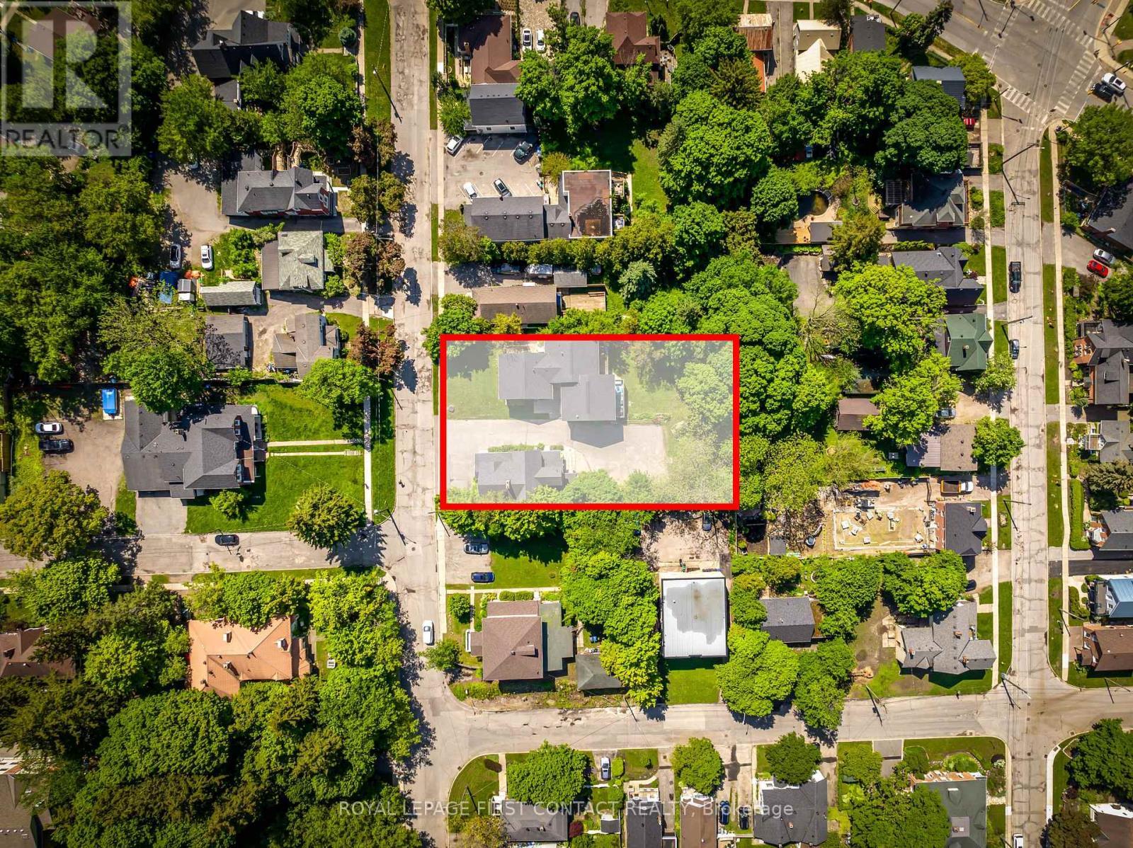 












14&16 PEEL STREET

,
Barrie,




Ontario
L4M3K8

