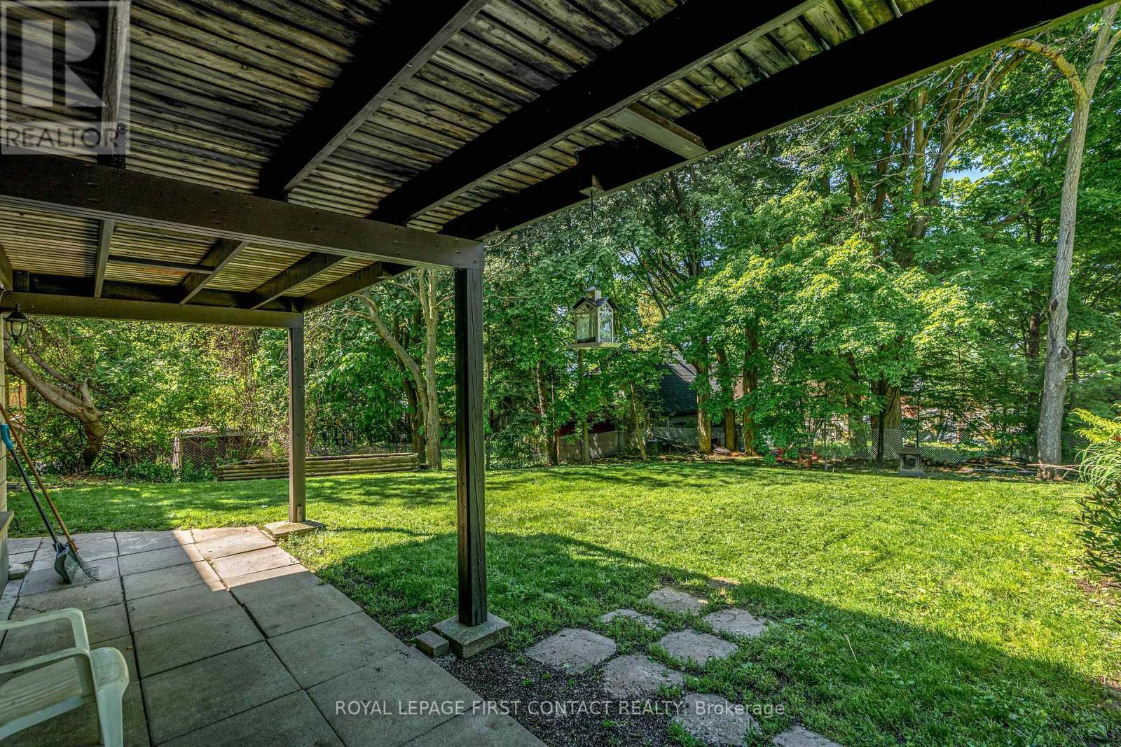 












14&16 PEEL STREET

,
Barrie,




Ontario
L4M3K8

