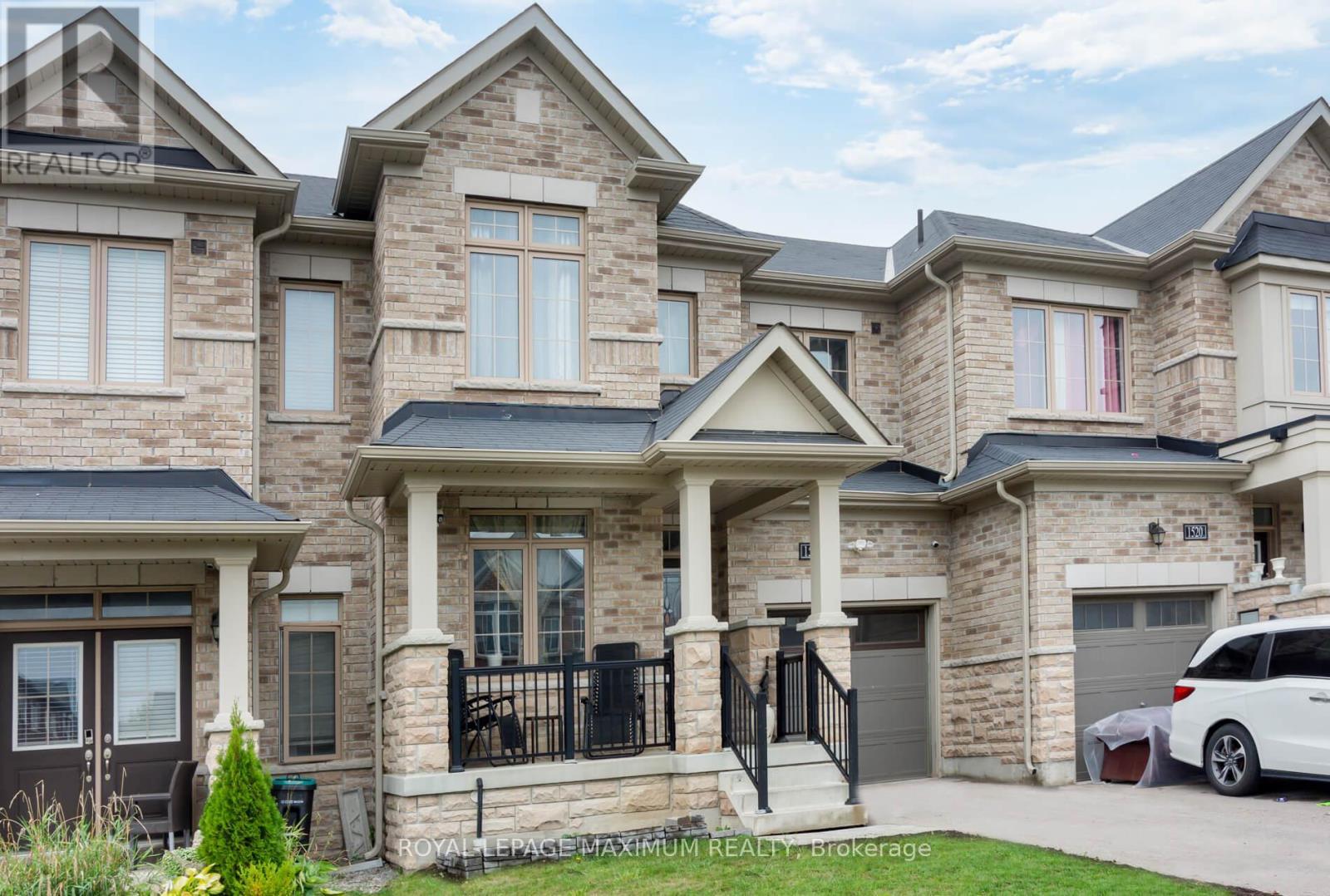












1518 FARROW CRESCENT

,
Innisfil,




Ontario
L9S0L6

