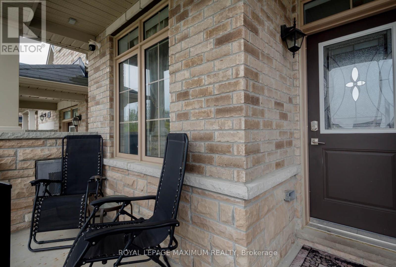 












1518 FARROW CRESCENT

,
Innisfil,




Ontario
L9S0L6

