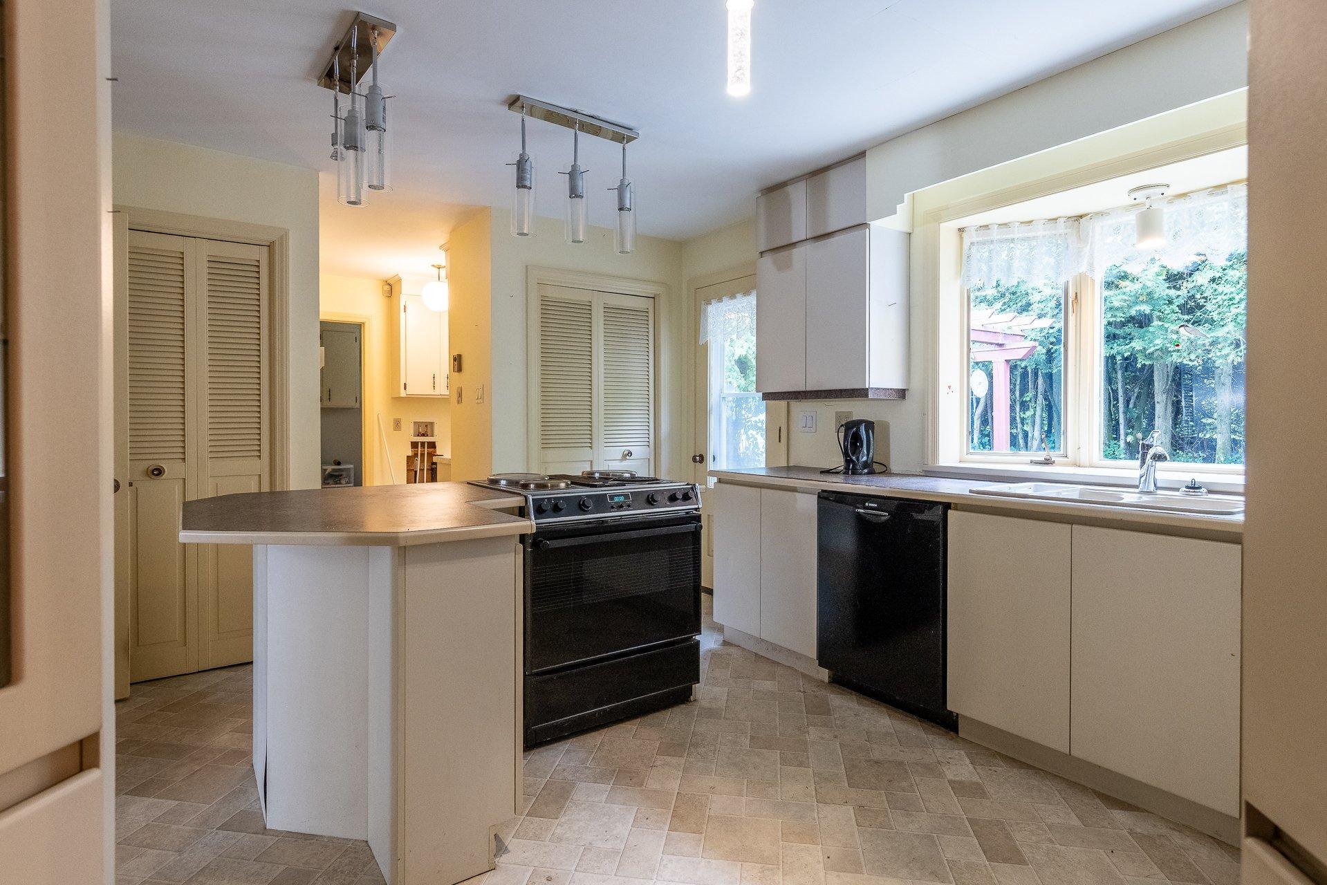 









15


Rue Lynch

,
Lac-Brome,




QC
J0E1V0

