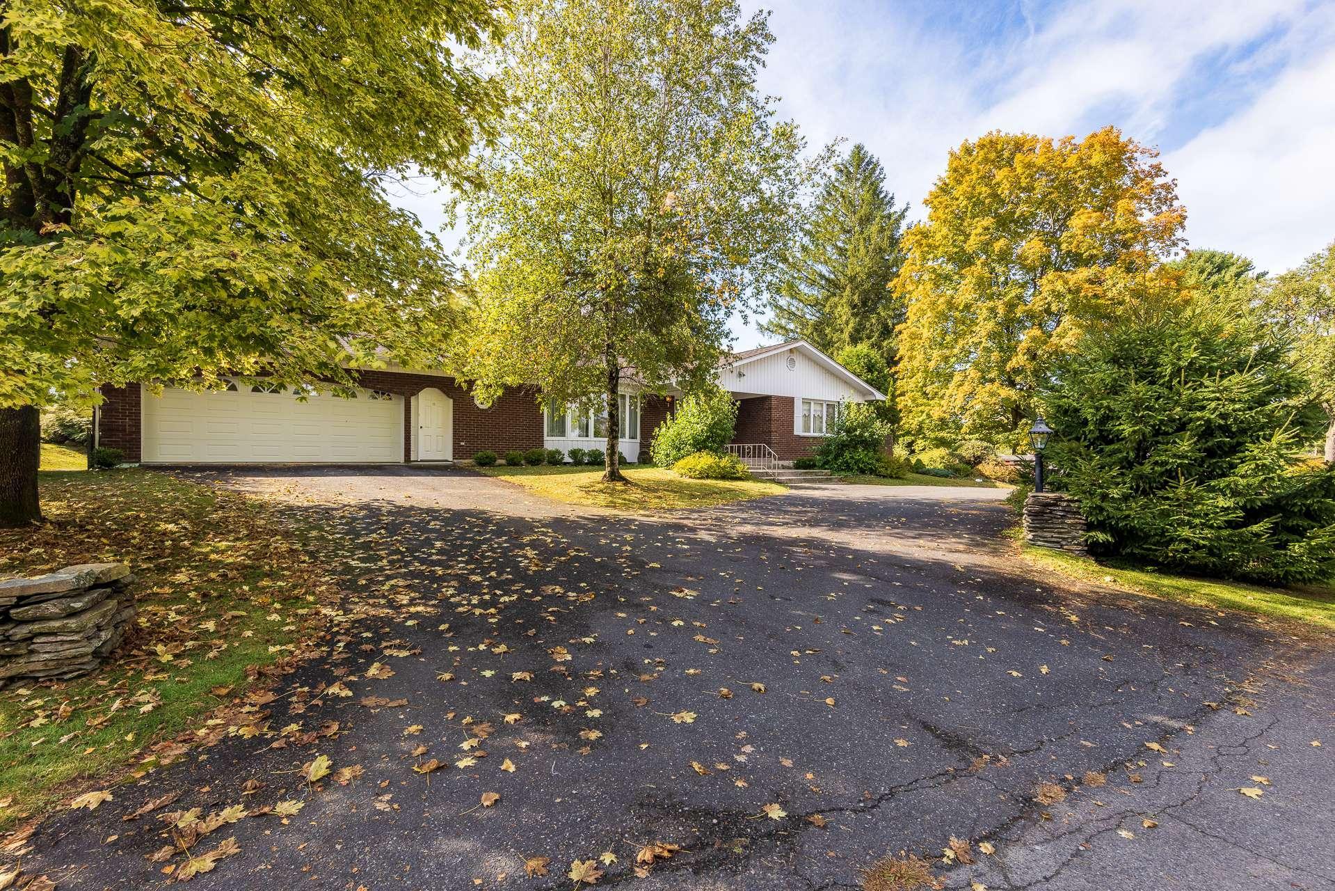 









15


Rue Lynch

,
Lac-Brome,




QC
J0E1V0

