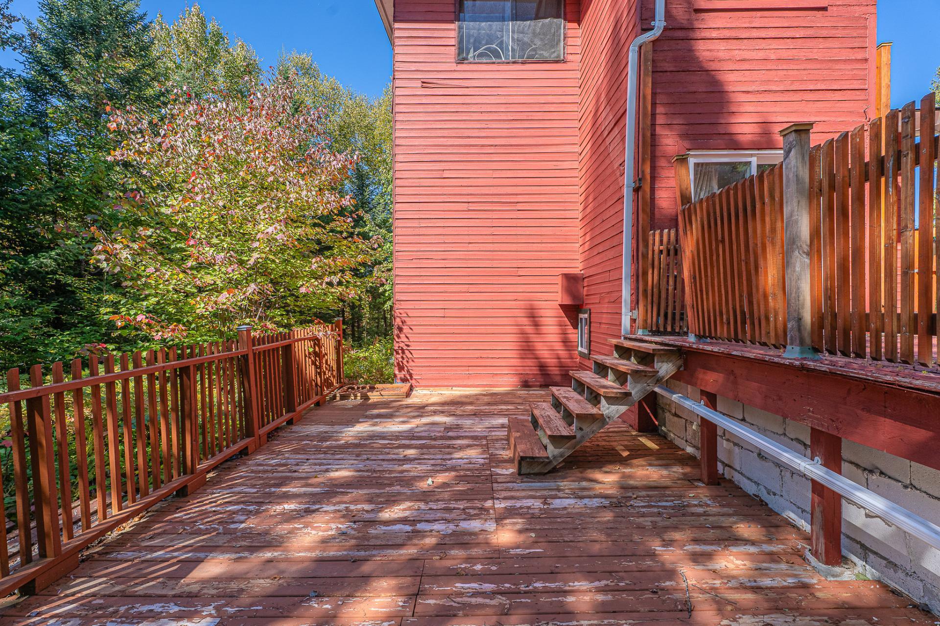 









1996


Av. J.-C.-Cloutier

,
Sainte-Lucie-des-Laurentides,




QC
J0T2J0

