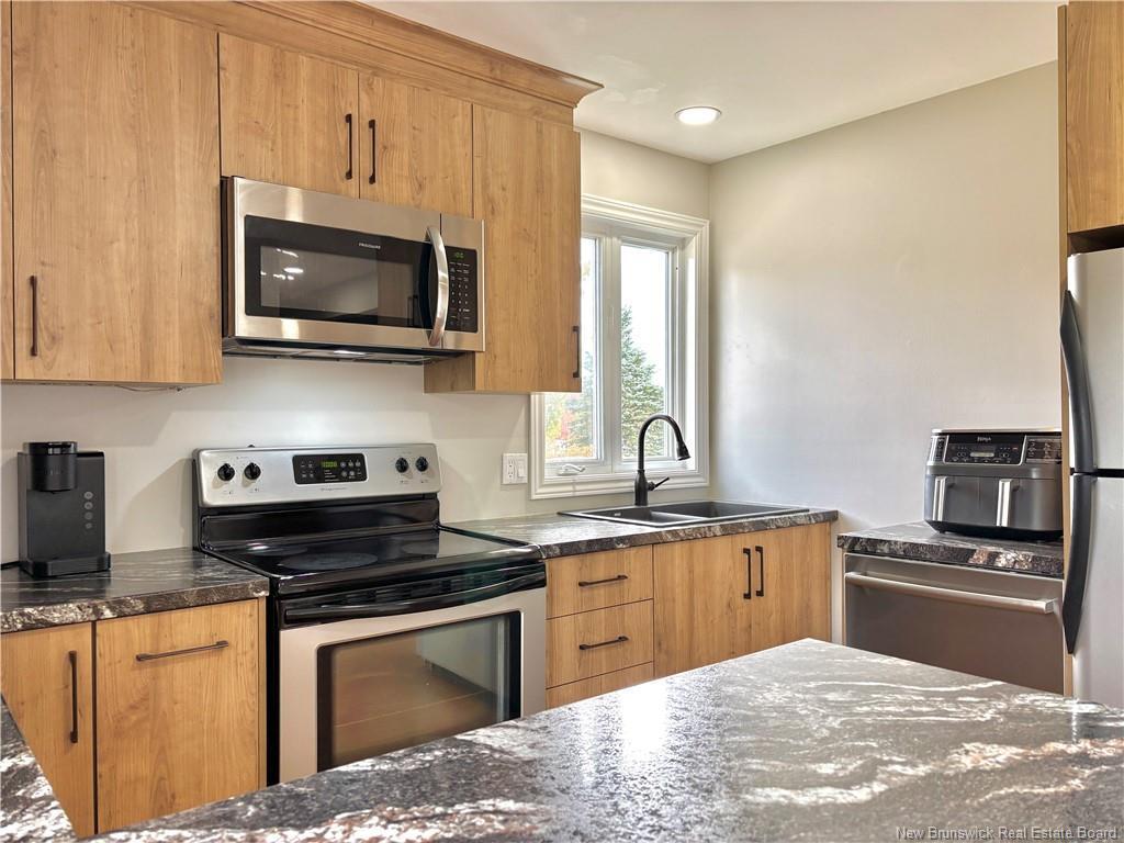 









2270


Sormany

,
Sormany,




NB
E8K 2Z1

