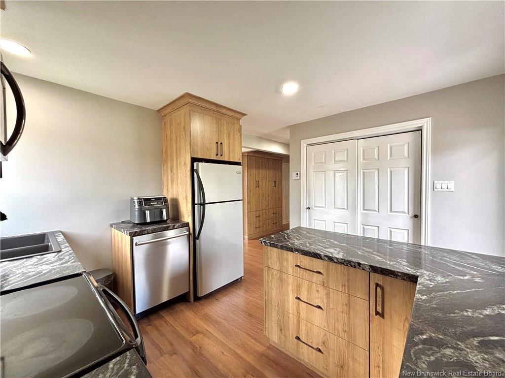 









2270


Sormany

,
Sormany,




NB
E8K 2Z1

