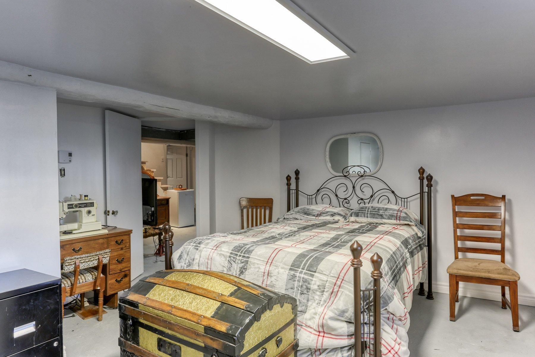 









755

 - 757


Rue du Marie-Louise

,
Shawinigan,




QC
G9P2H1

