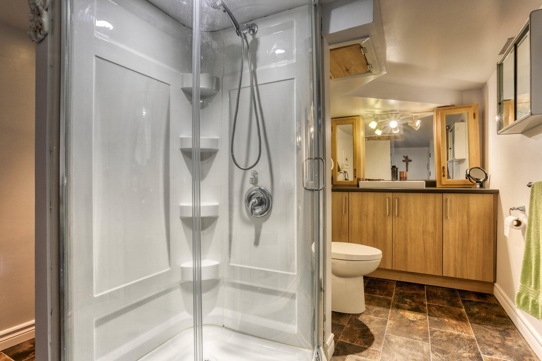 









755

 - 757


Rue du Marie-Louise

,
Shawinigan,




QC
G9P2H1

