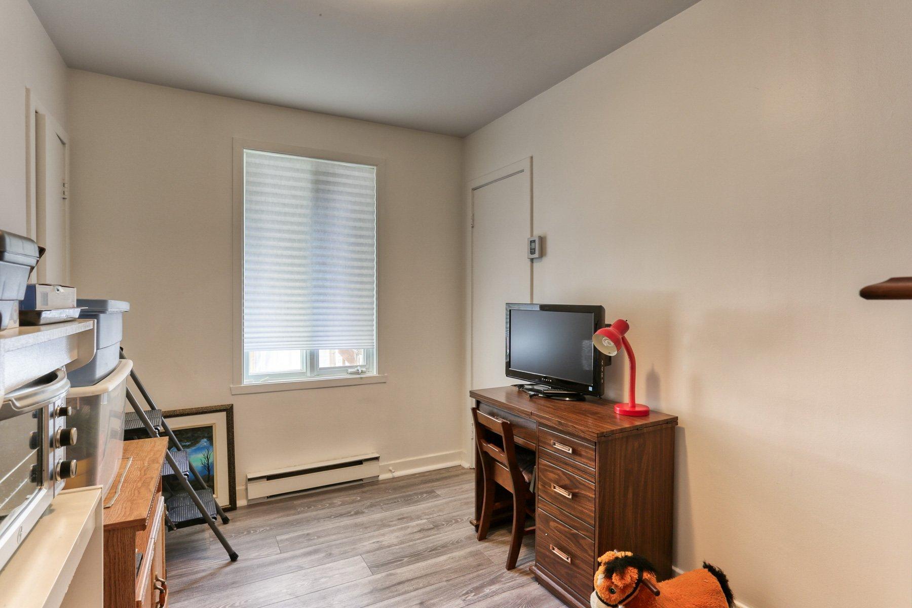 









755

 - 757


Rue du Marie-Louise

,
Shawinigan,




QC
G9P2H1

