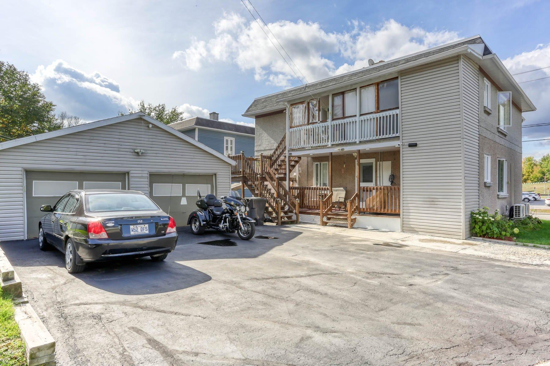 









755

 - 757


Rue du Marie-Louise

,
Shawinigan,




QC
G9P2H1

