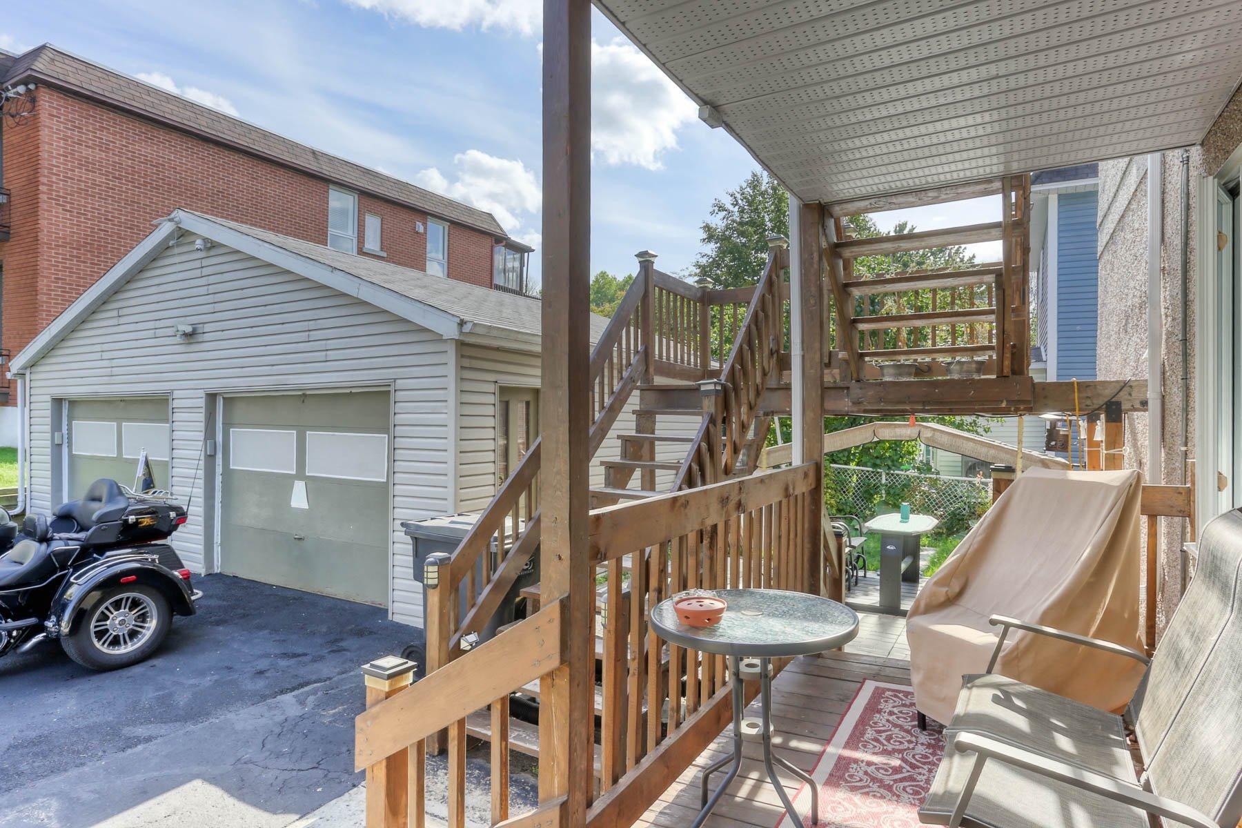 









755

 - 757


Rue du Marie-Louise

,
Shawinigan,




QC
G9P2H1

