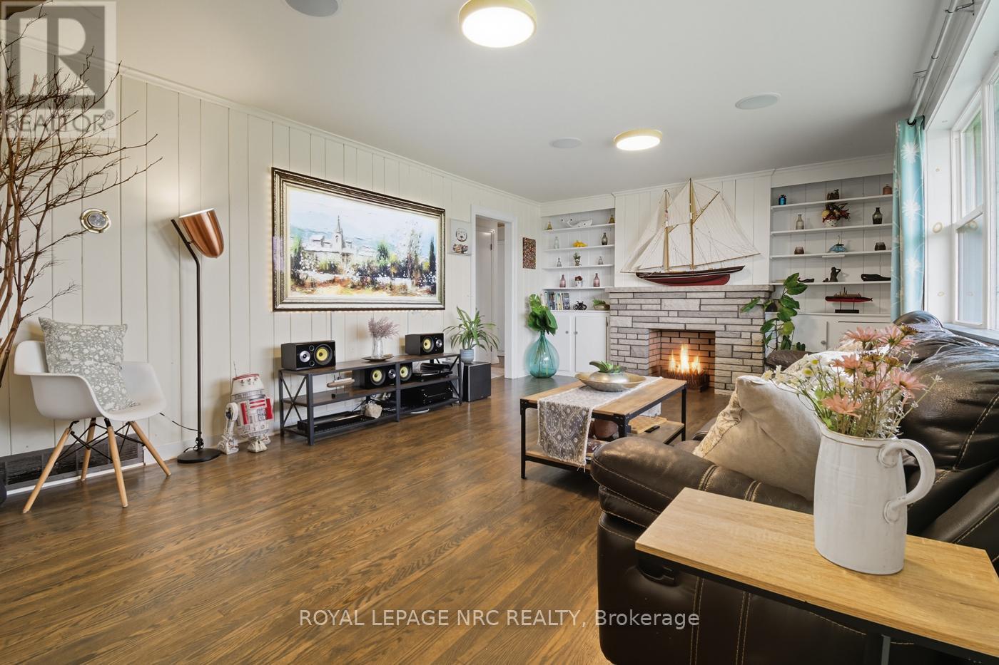 












464 GORHAM ROAD

,
Fort Erie (Ridgeway),




Ontario
L0S1N0

