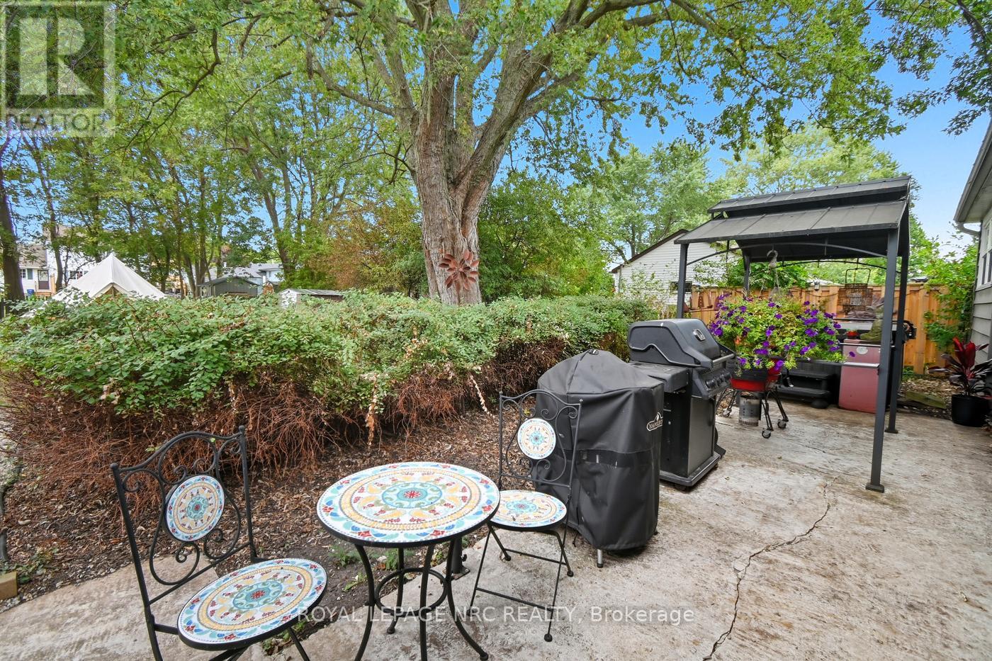 












464 GORHAM ROAD

,
Fort Erie (Ridgeway),




Ontario
L0S1N0

