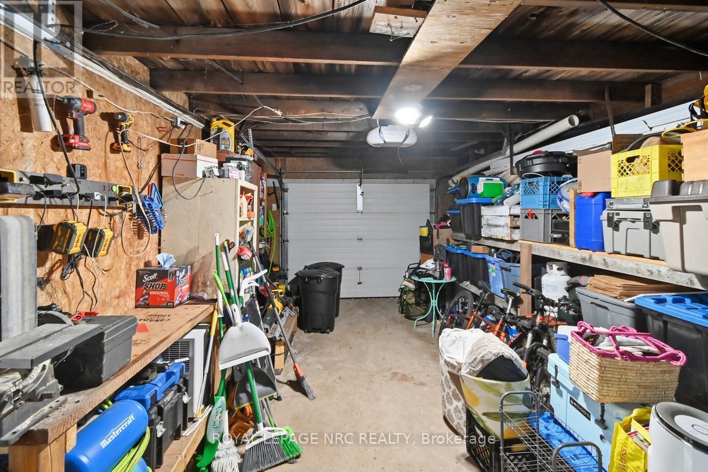 












464 GORHAM ROAD

,
Fort Erie (Ridgeway),




Ontario
L0S1N0

