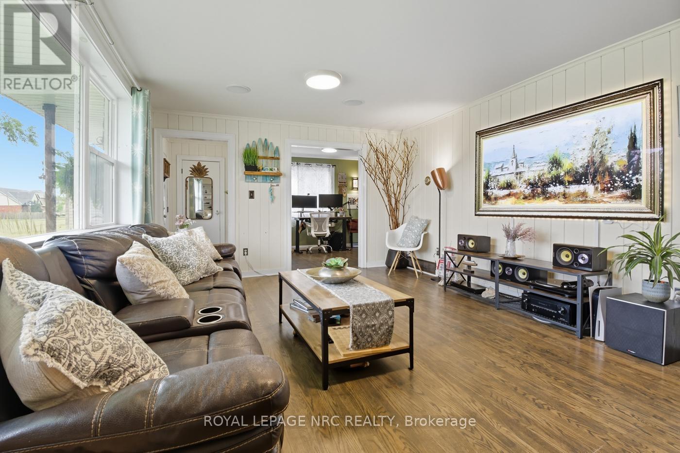 












464 GORHAM ROAD

,
Fort Erie (Ridgeway),




Ontario
L0S1N0

