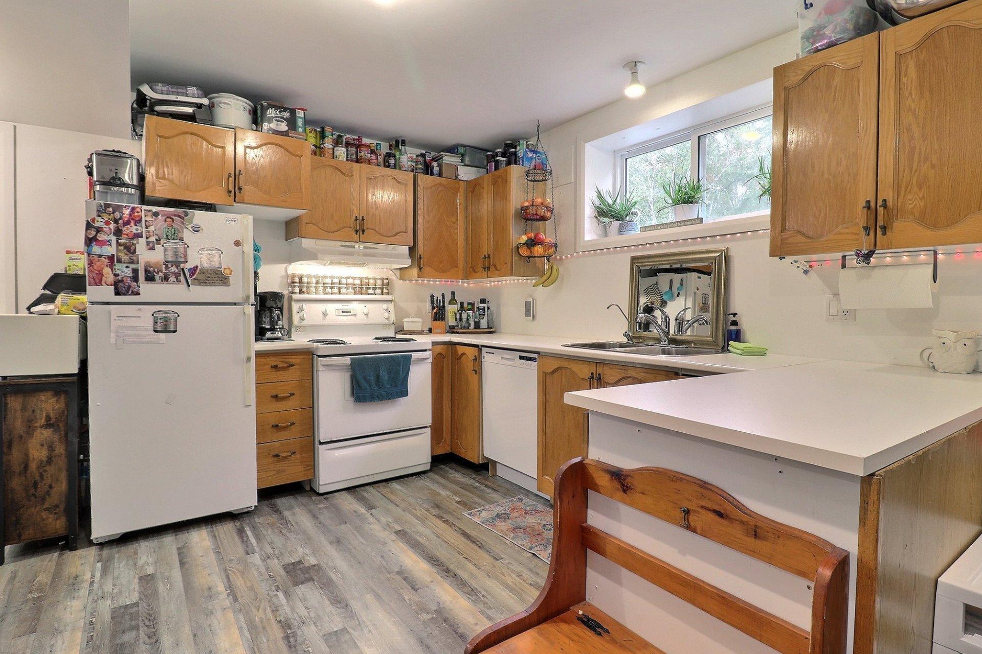 









672


Ch. du Poisson-Blanc

,
Denholm,




QC
J8N9E9

