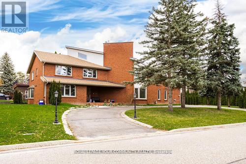 
															
													
													
													117 HAYHOE AVENUE
													
												
												Vaughan,
												Ontario 