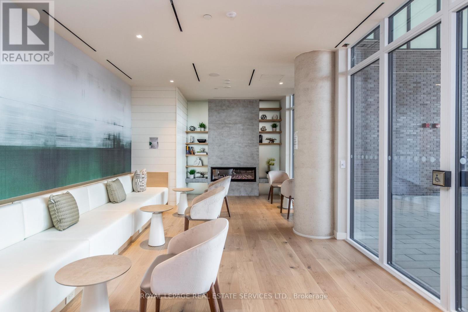 












1207 - 5 DEFRIES STREET

,
Toronto,




Ontario
M5A0W7

