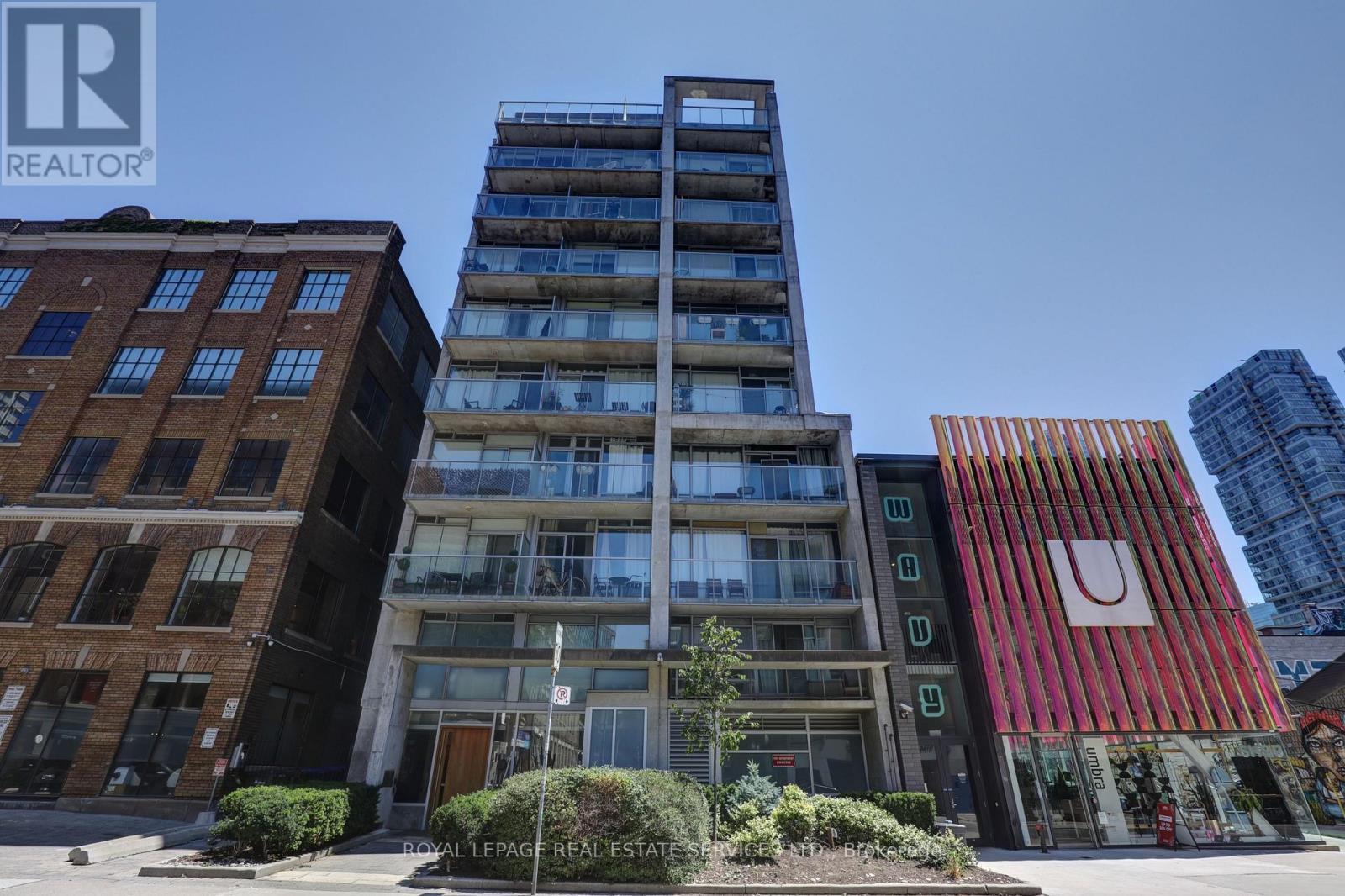 












804 - 169 JOHN STREET

,
Toronto,




Ontario
M5T1X3

