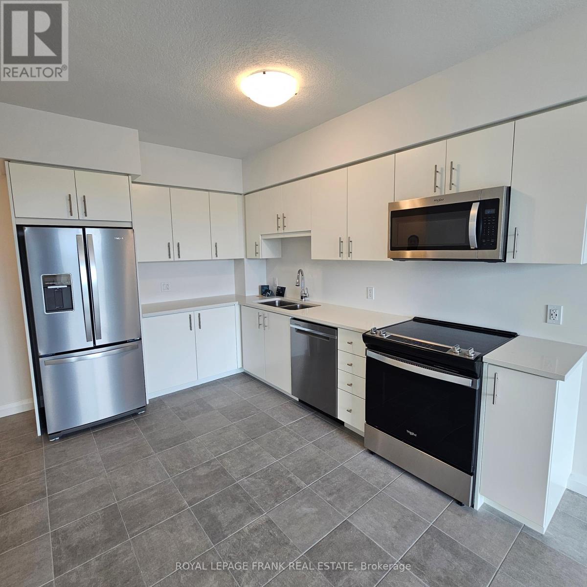 












903 - 93 ARTHUR STREET S

,
Guelph (St. Patrick's Ward),




Ontario
N1E0S6

