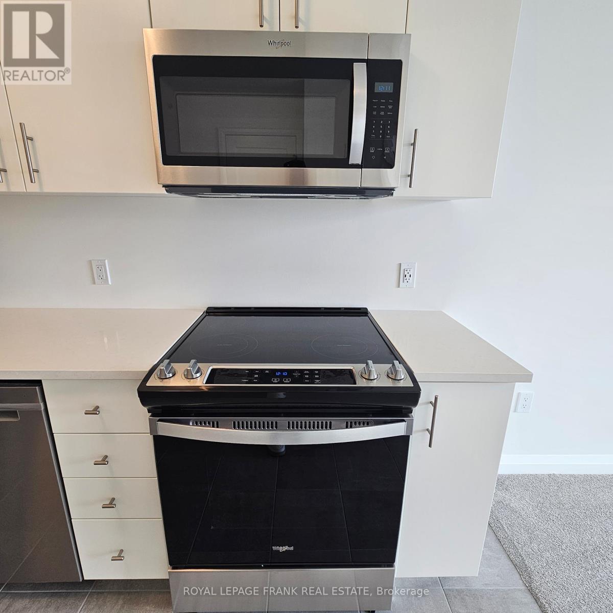 












903 - 93 ARTHUR STREET S

,
Guelph (St. Patrick's Ward),




Ontario
N1E0S6

