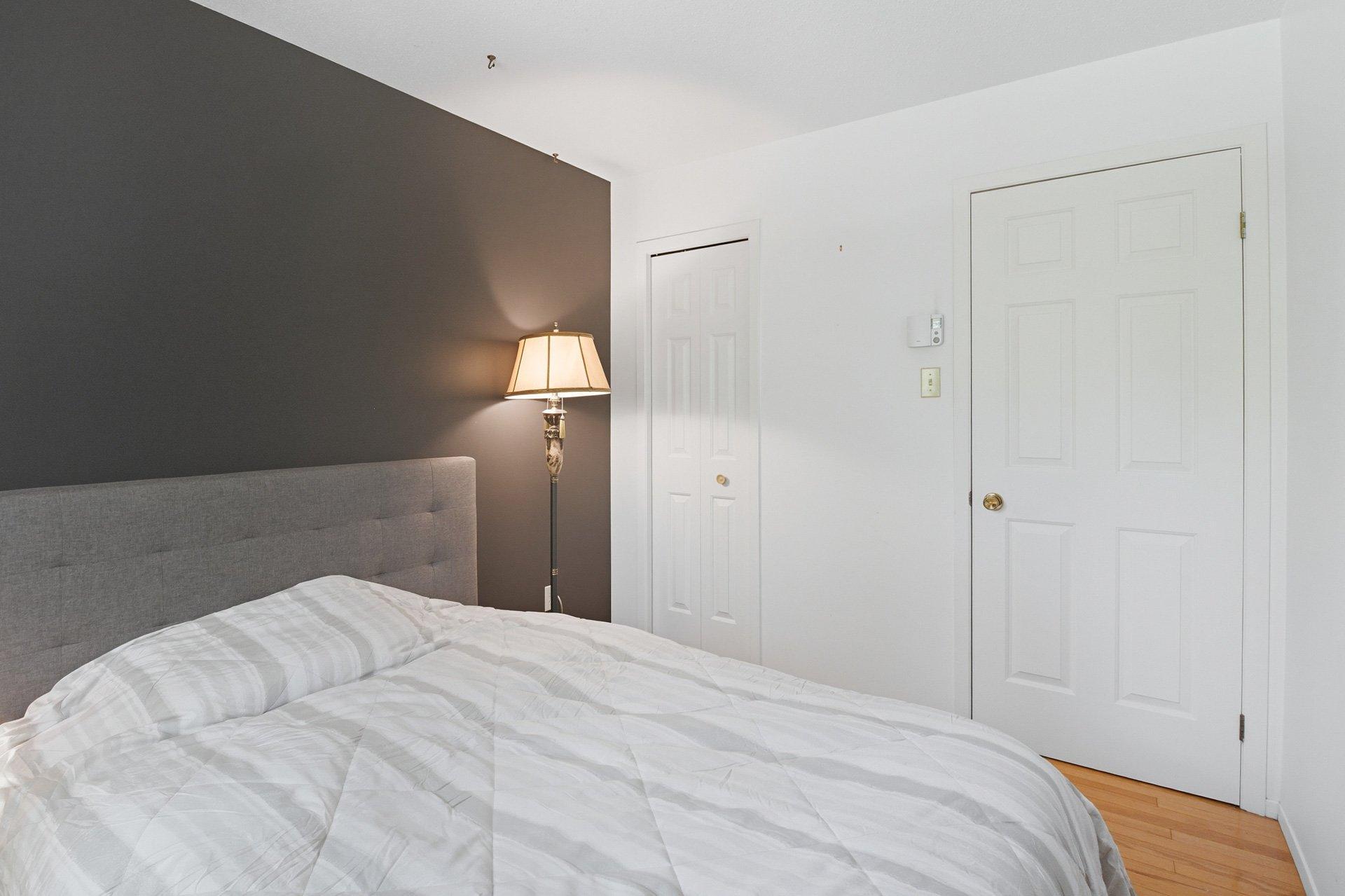 









8


Rue du Mica

,
Gatineau (Hull),




QC
J8Z2P1

