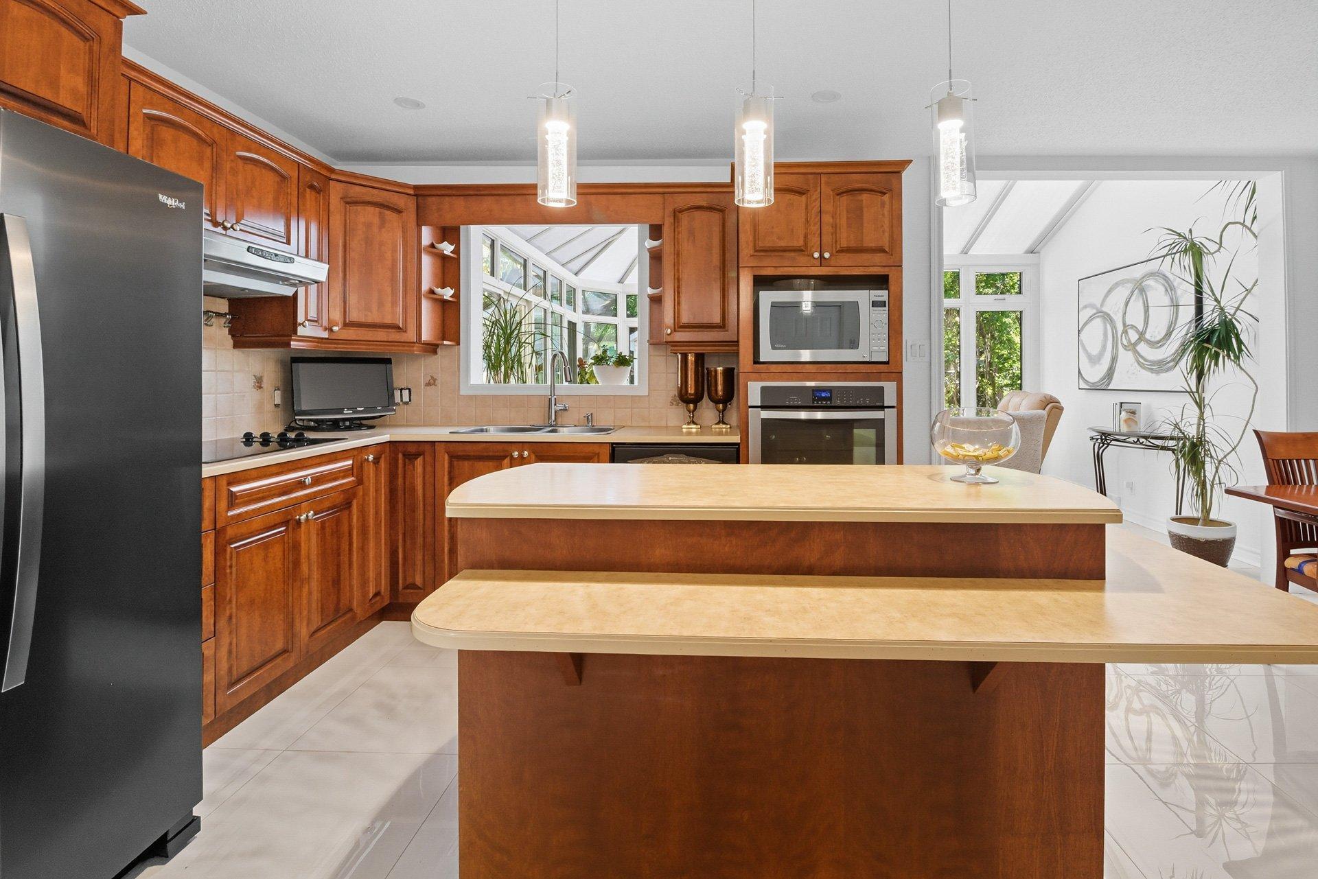 









8


Rue du Mica

,
Gatineau (Hull),




QC
J8Z2P1

