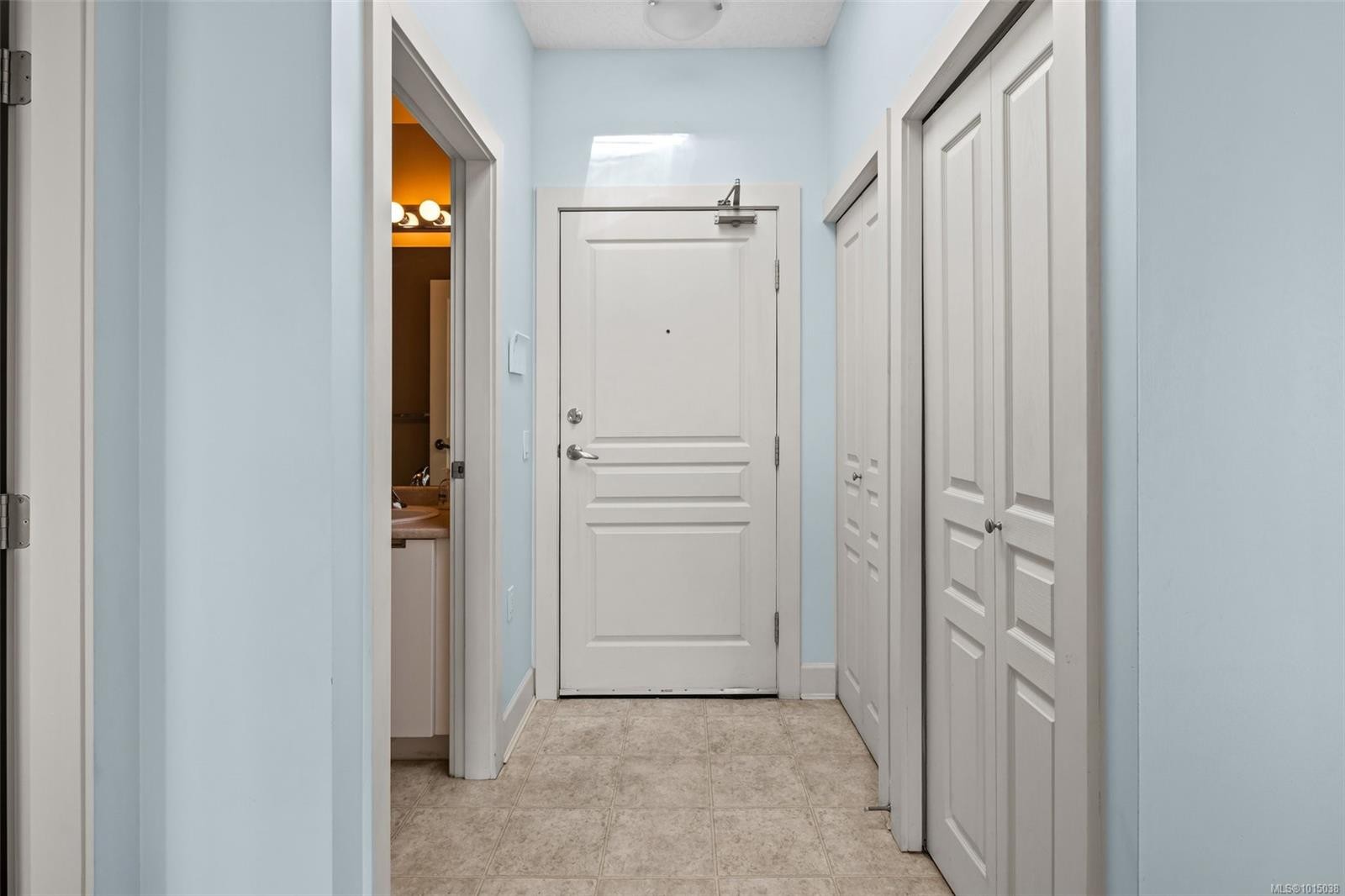 









870


Short

St, 403,
Saanich,




BC
V8X 2V5

